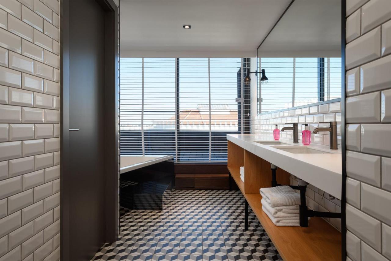 Moxy Hotel Lisboa