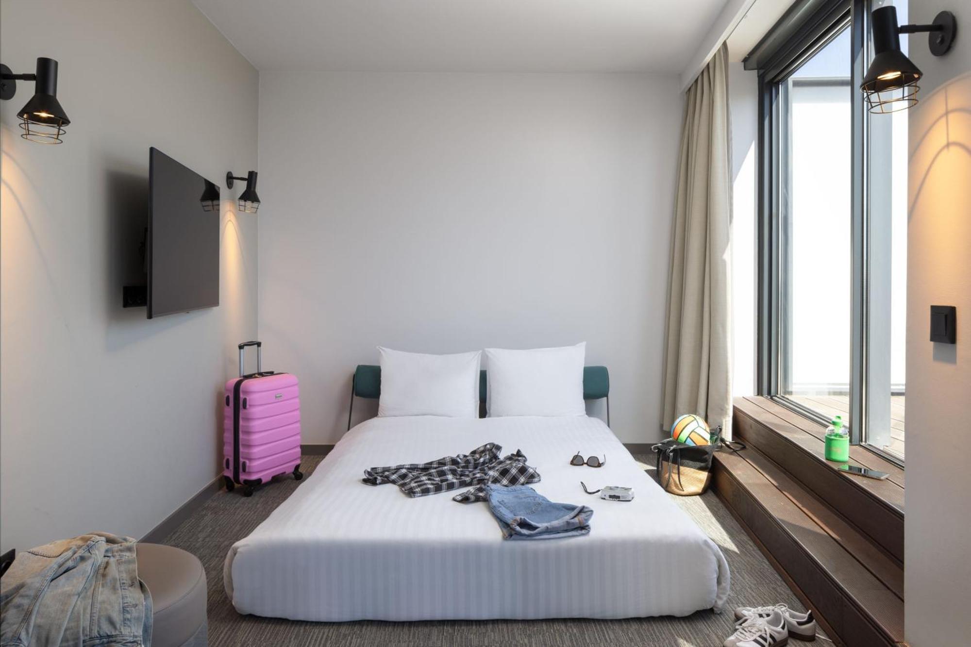 Moxy Hotel